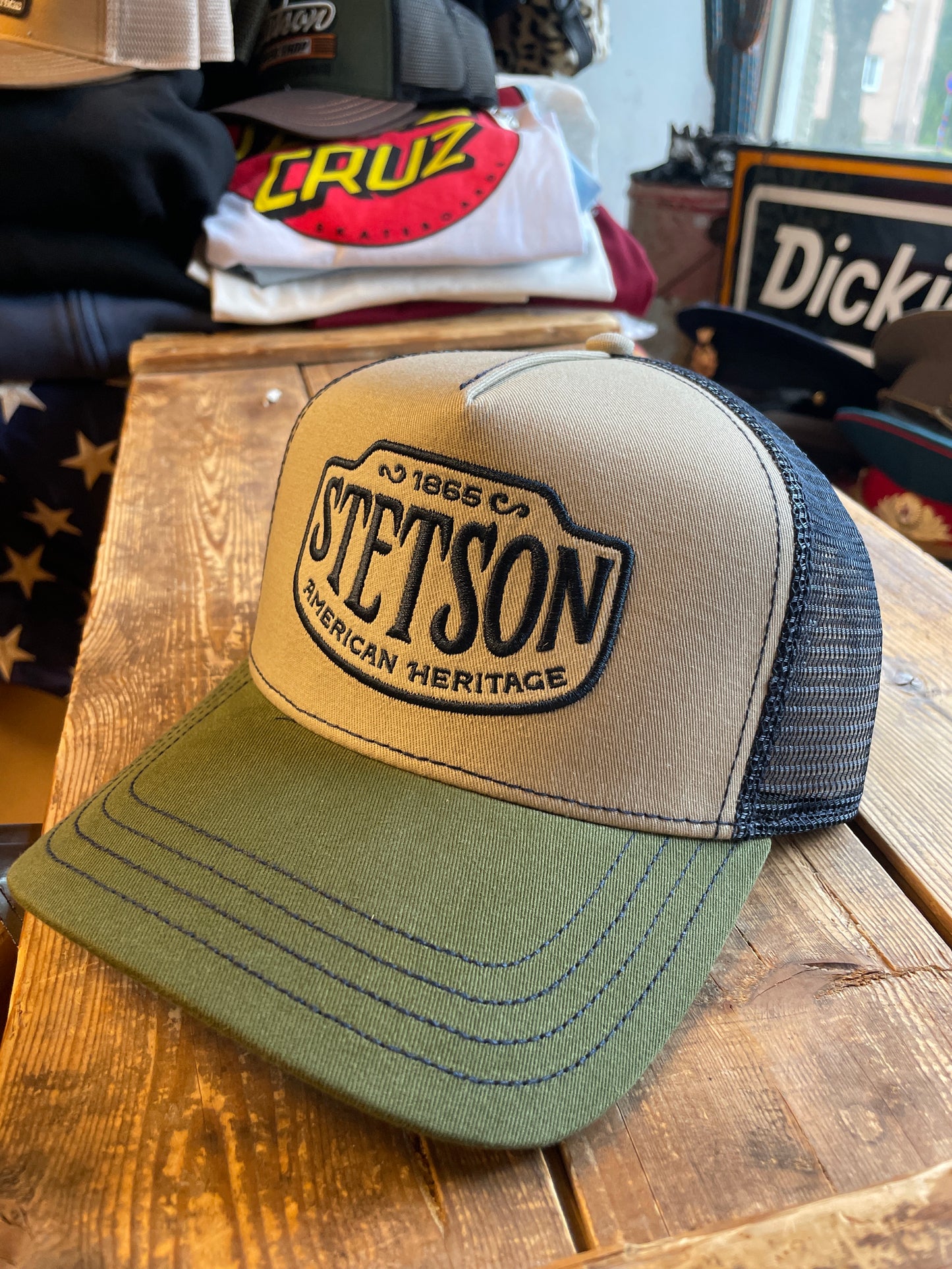 Stetson Trucker Keps grön beige blå