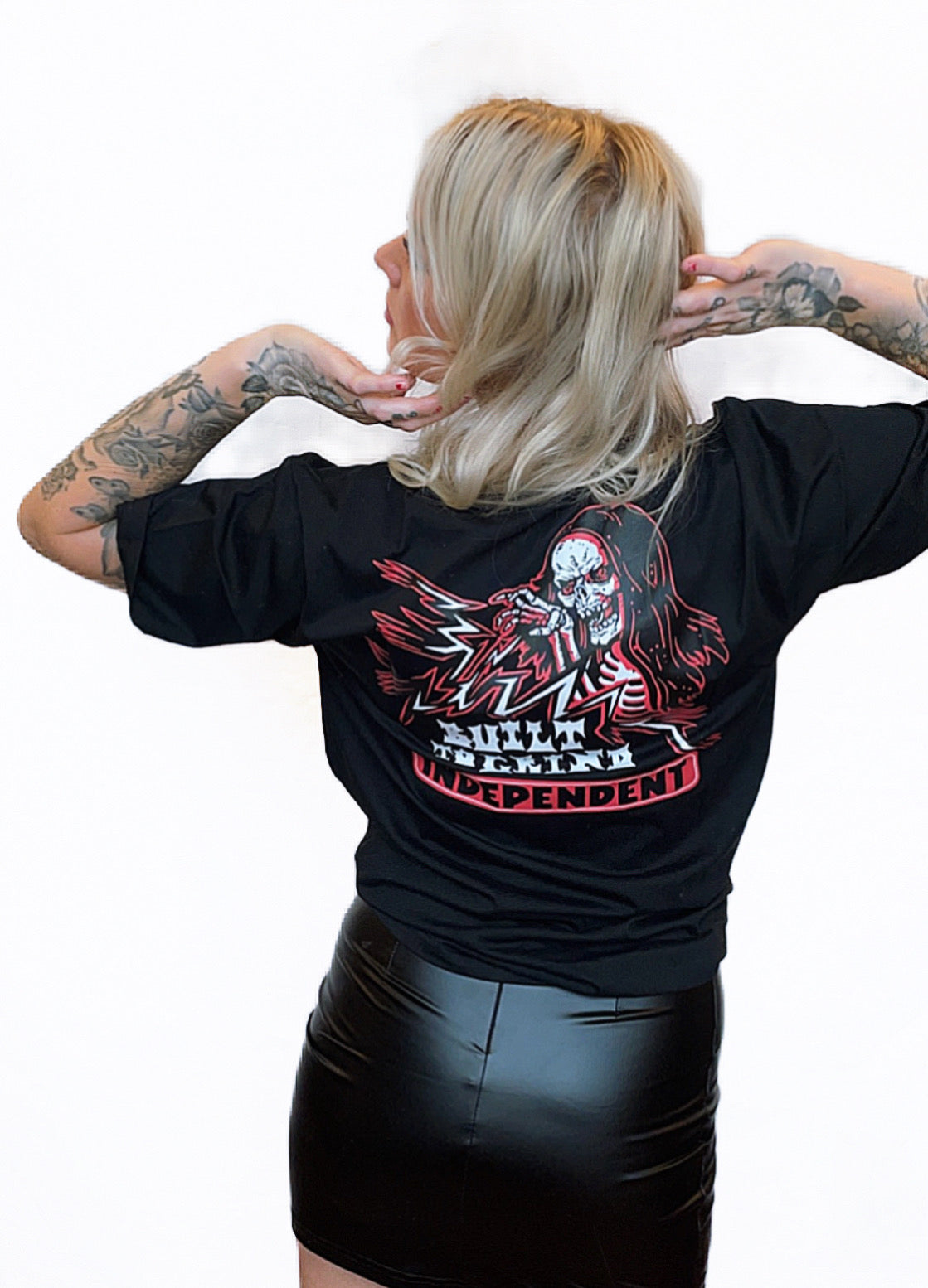Independent Spellbound T-Shirt svart unisex