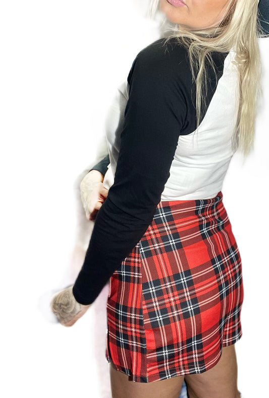 rebell svart/vit RÖD kjol dammodell