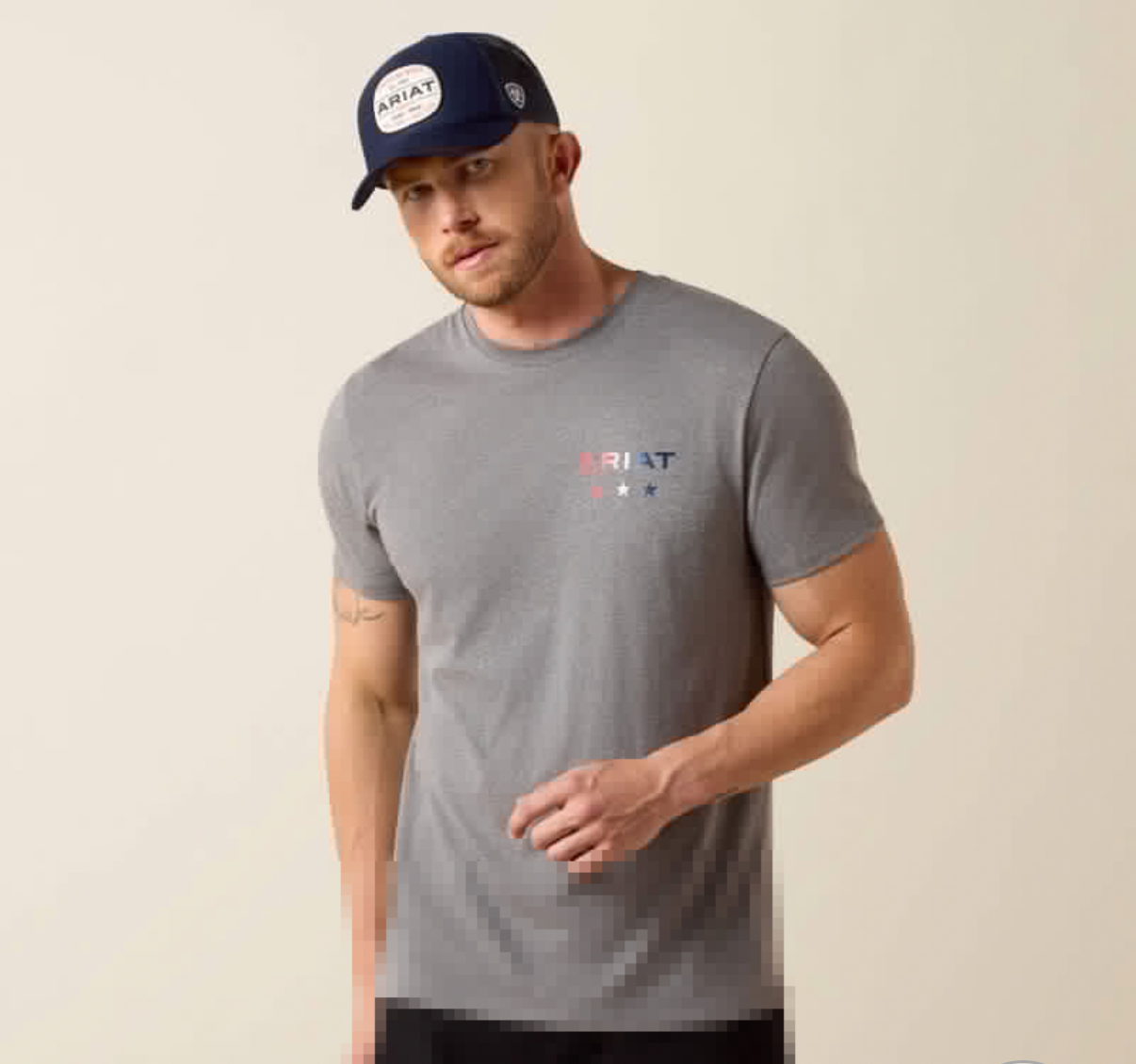 Ariat MNS Ariat pat badge ss ariat Herr T-Shirt