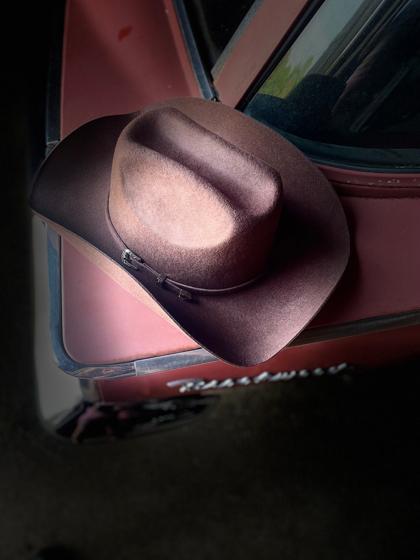 Rebell dusty trail mörk brun westernhatt