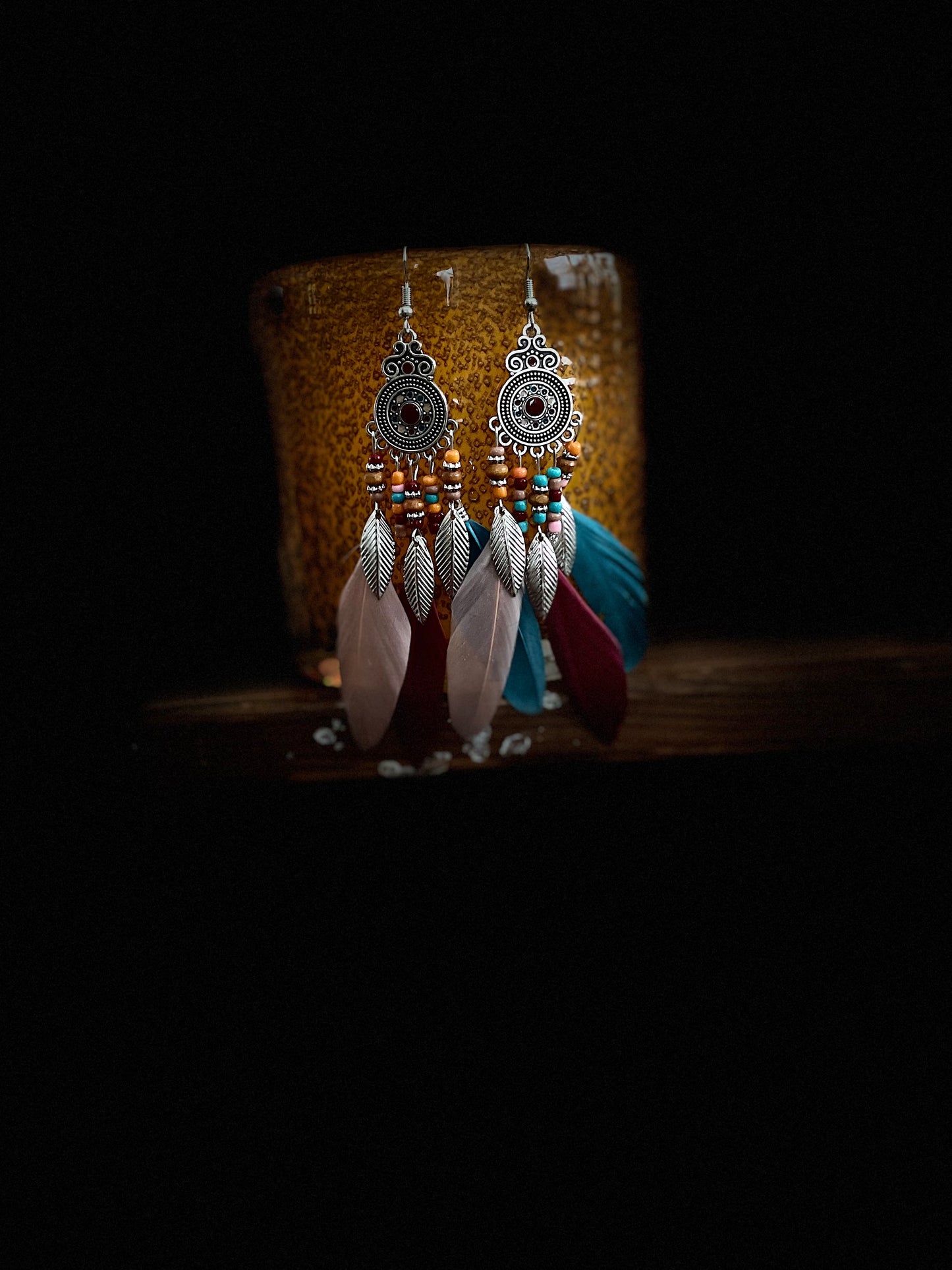 rebell örhänge flerfärg fjäder