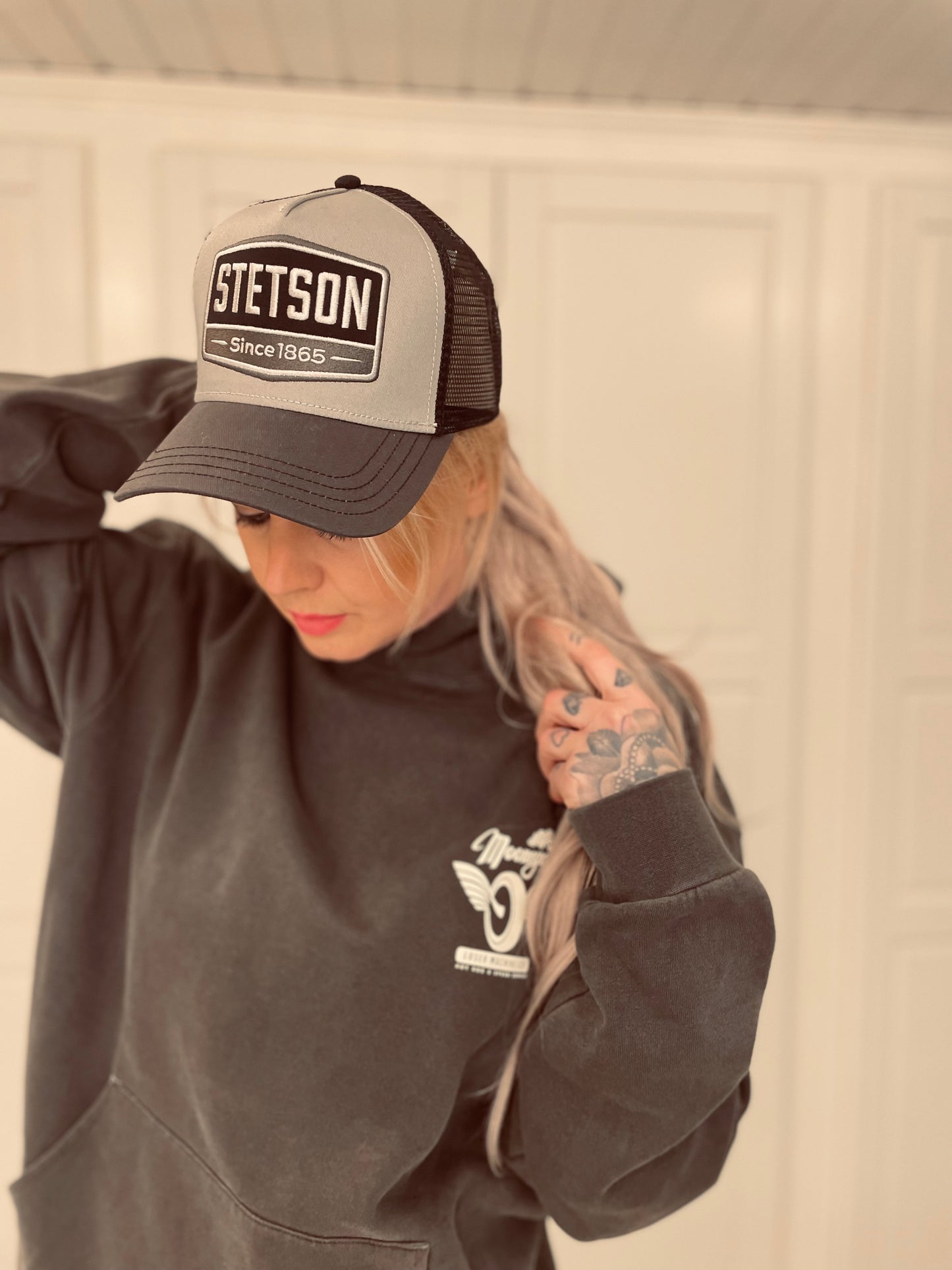 Loser Machine Partnership hoodie pigment black mooneyes