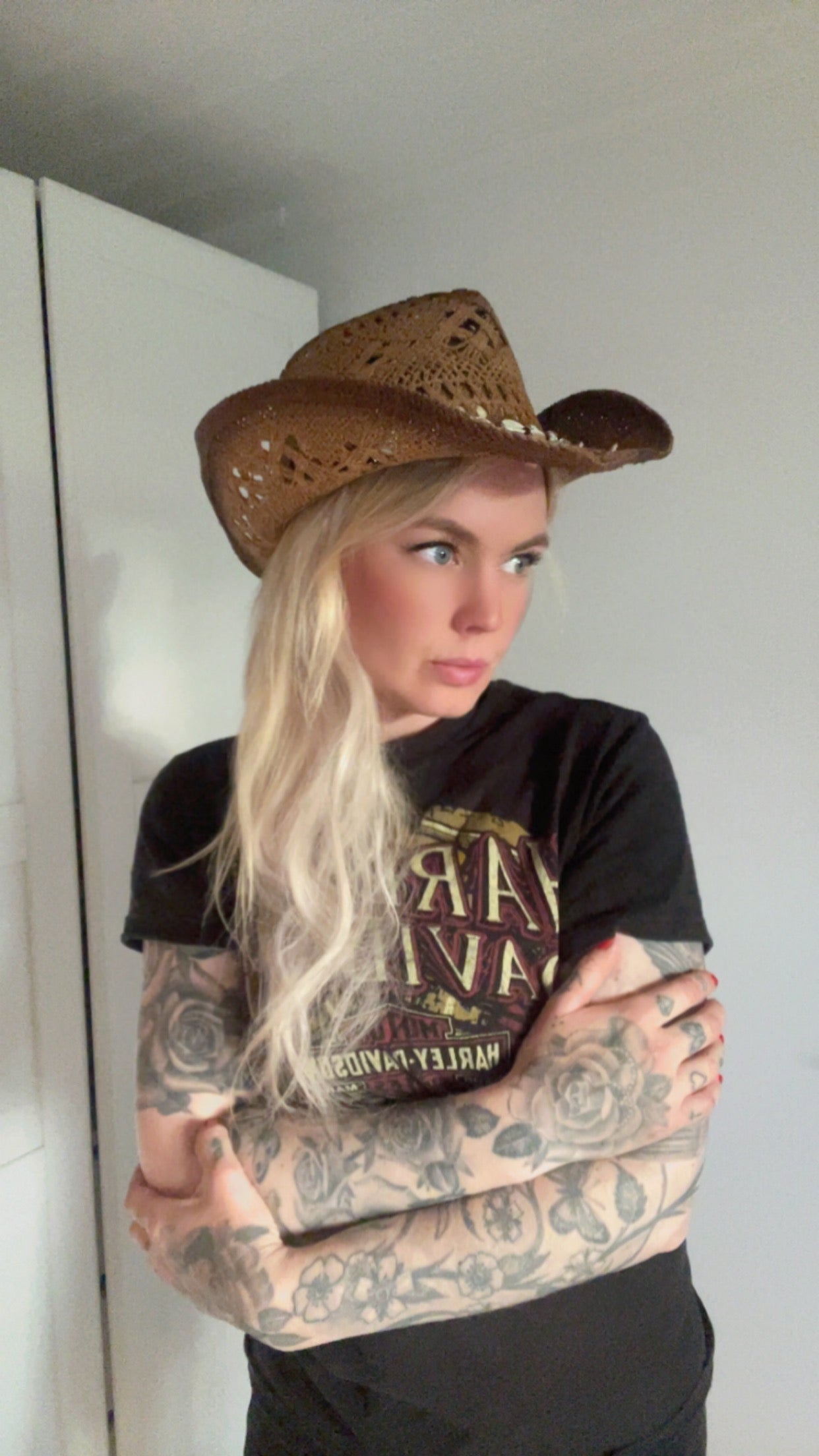 Rebell hatt strå hatt