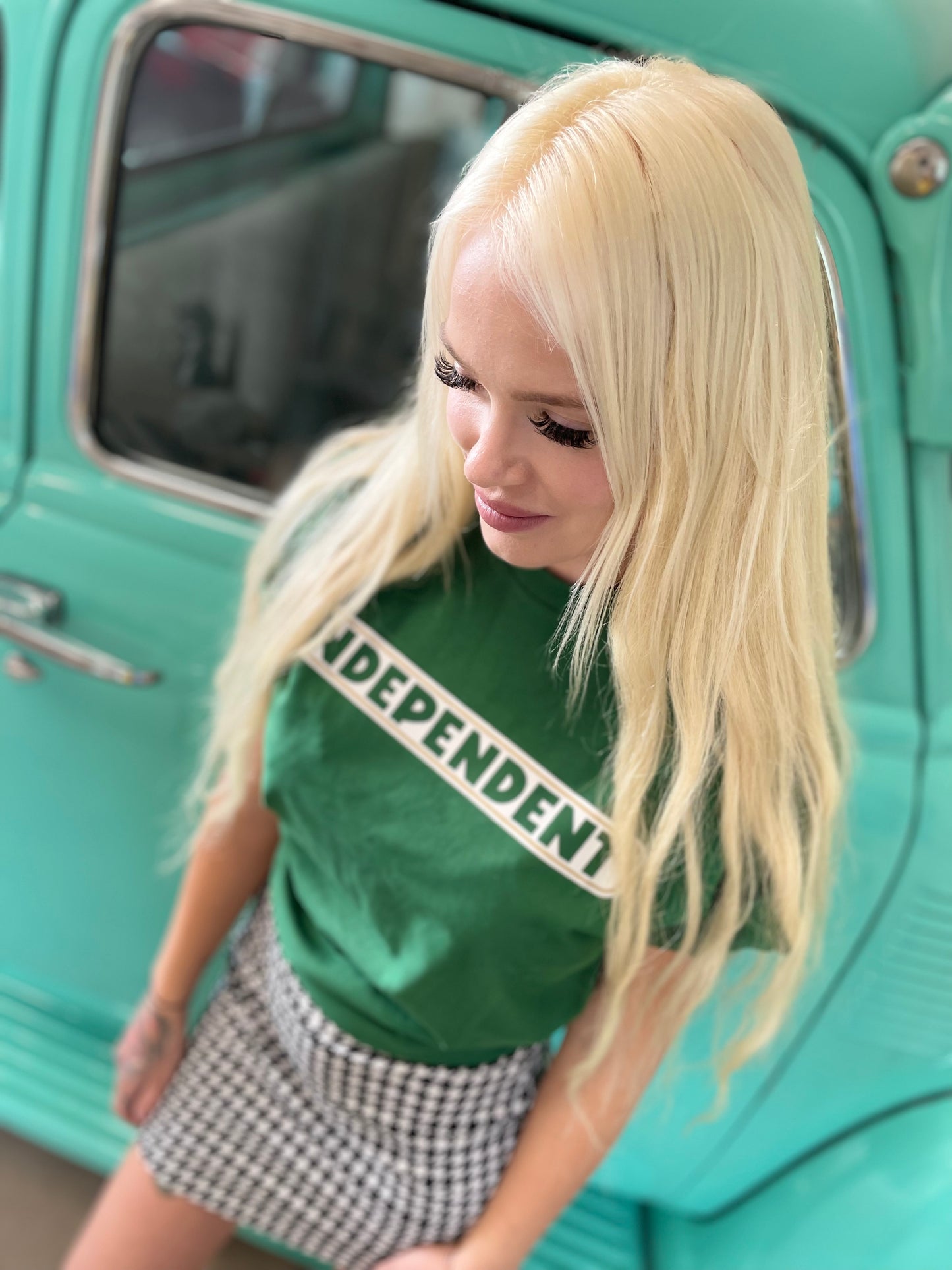Independent Bar Logo T-Shirt Alpine Green unisex