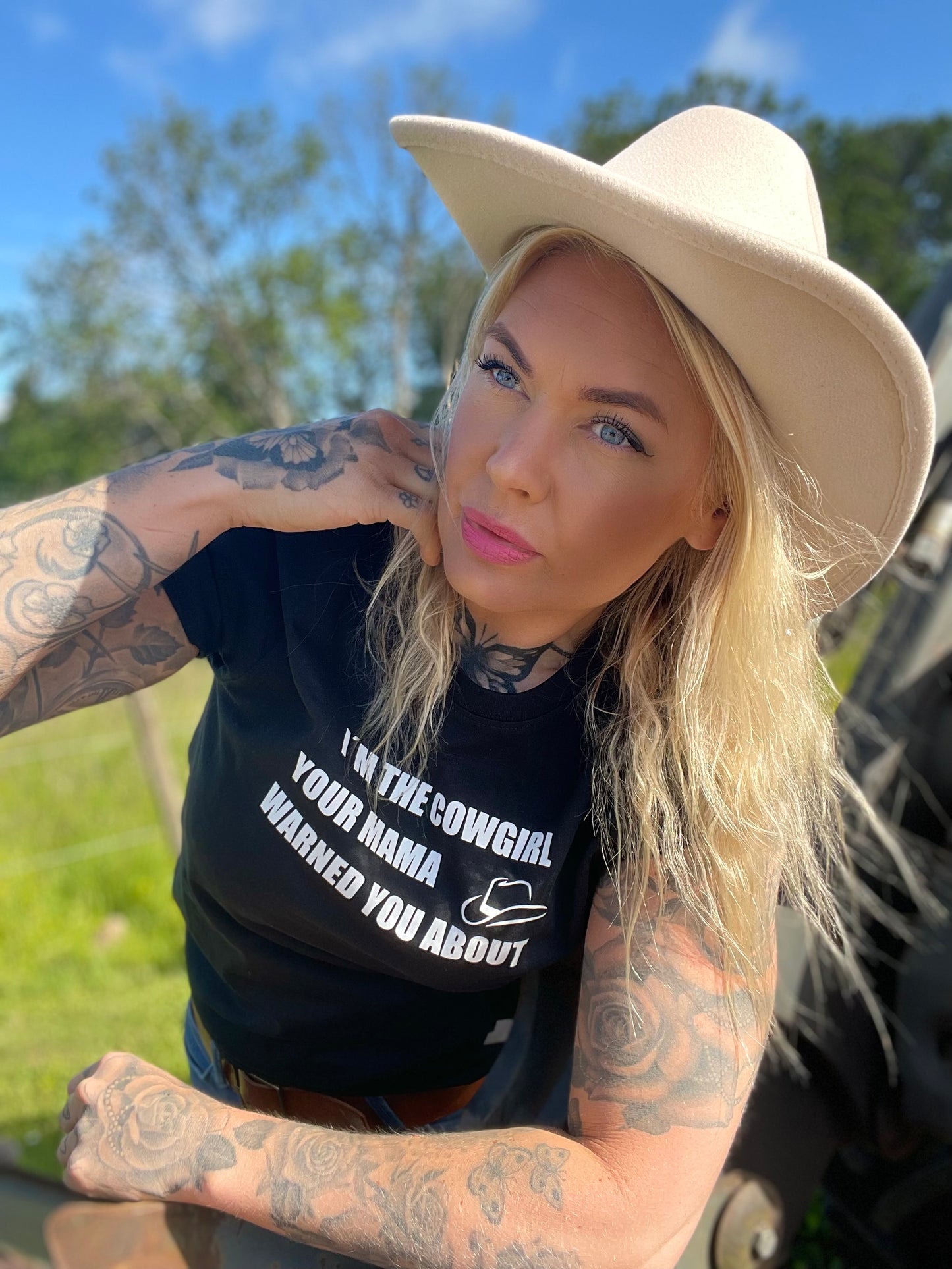 Rebell cowgirl tshirt unisex