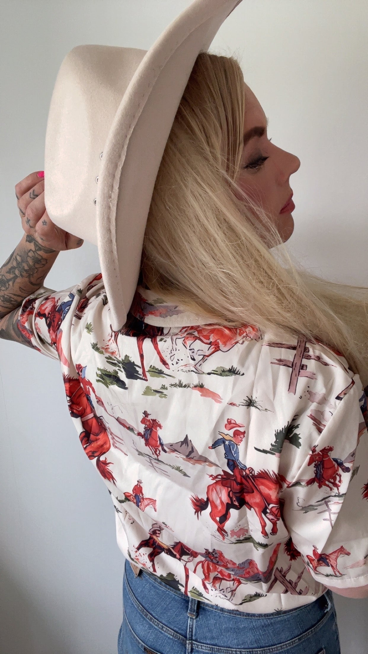 rebell hawaii skjorta cowboy vit unisex
