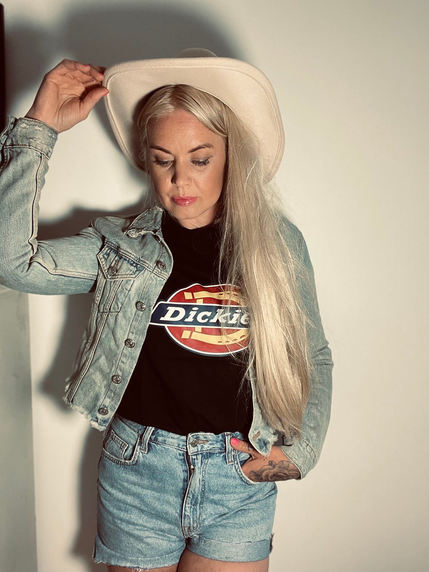 Dickies tshirt svart bas horseshoe unisex