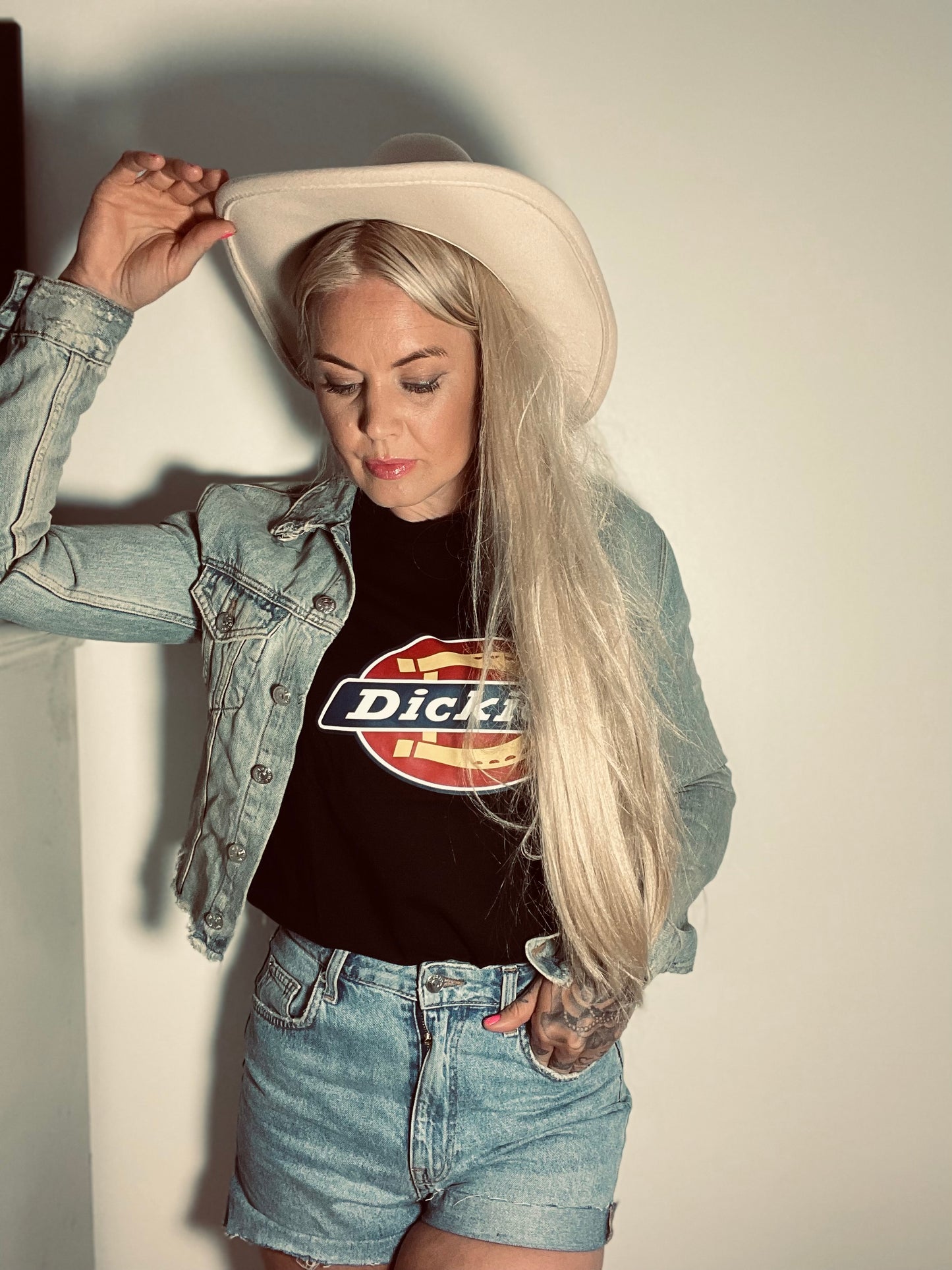Dickies tshirt svart bas horseshoe unisex