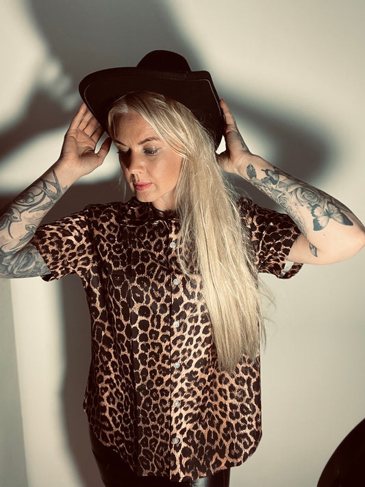 rebell leopard hawaii skjorta unisex