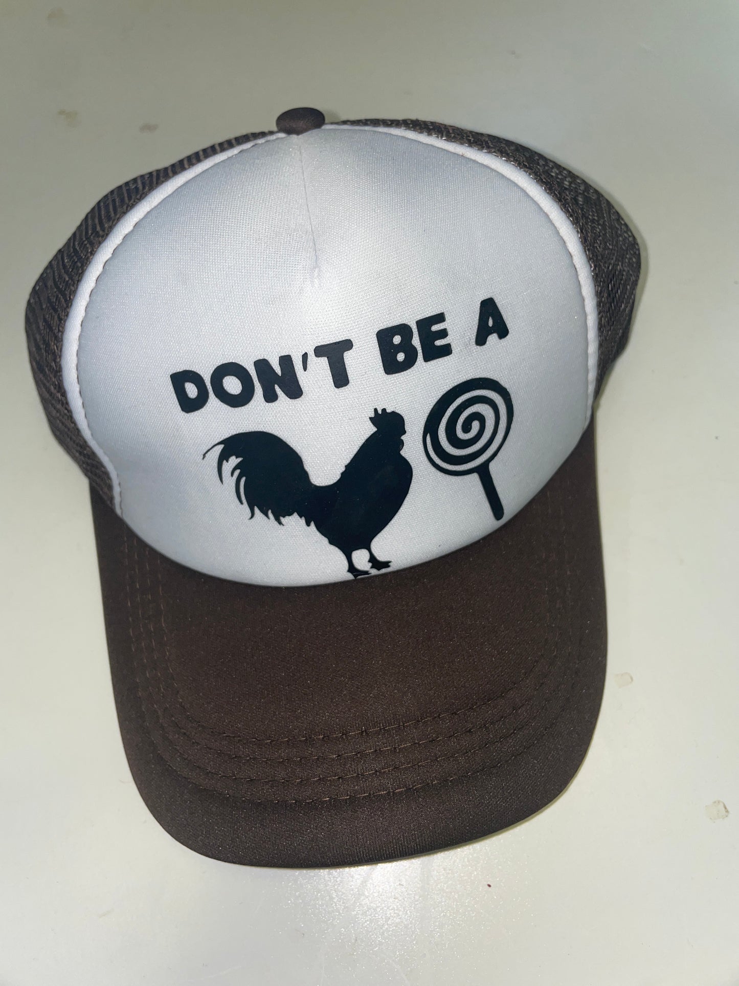 Rebell keps trucker dont be a . Brun unsiex