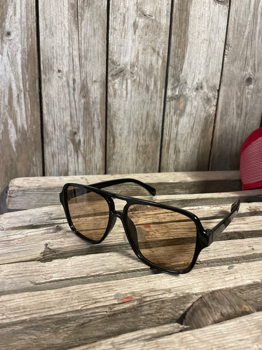 Rebell solglasögon beige pilot