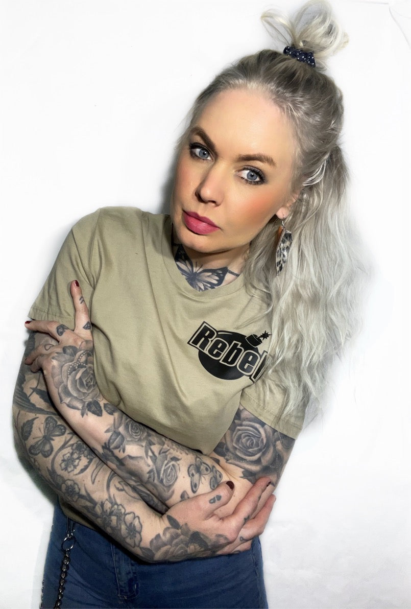 Rebell patch beige unisex