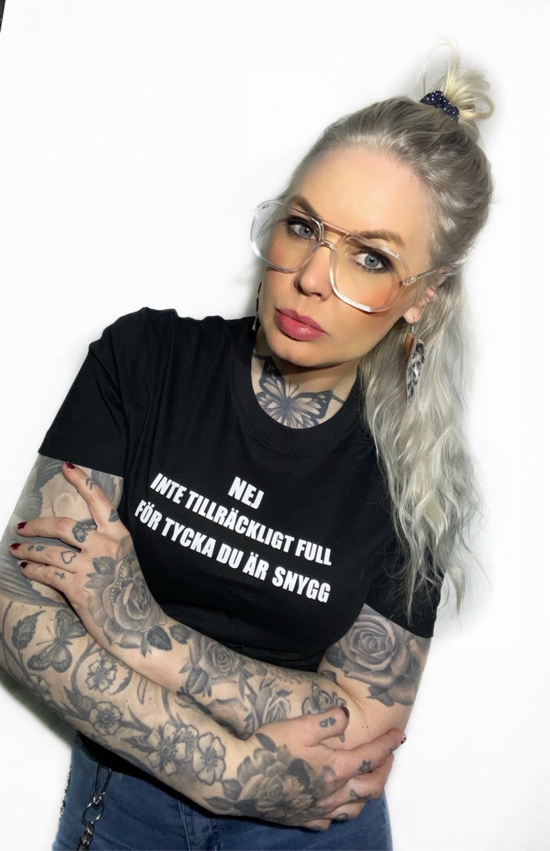 Rebell tshirt nej inte tillräckligt full unisex