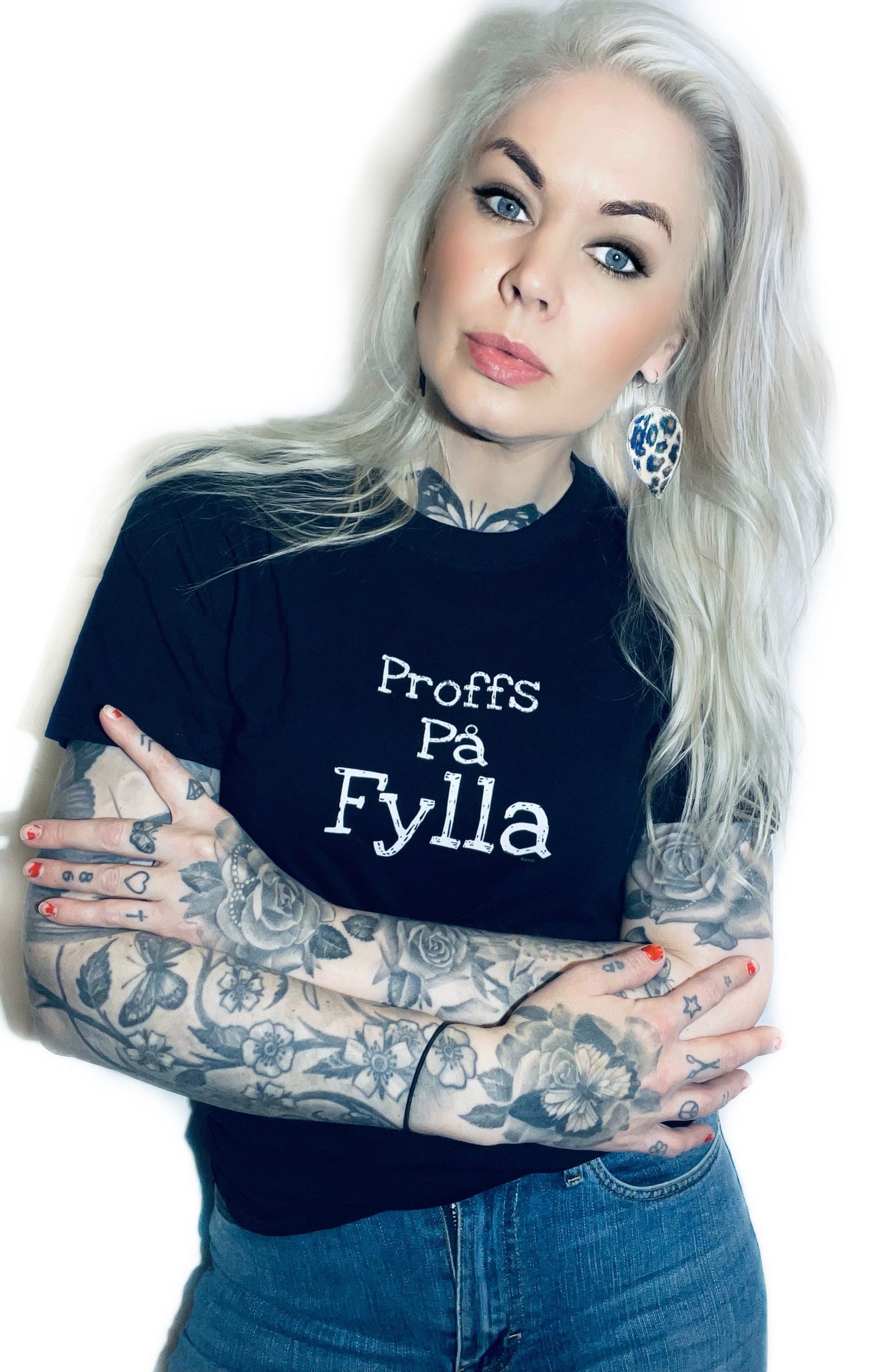 Rebell Tshirt proffs på fylla svart unisex
