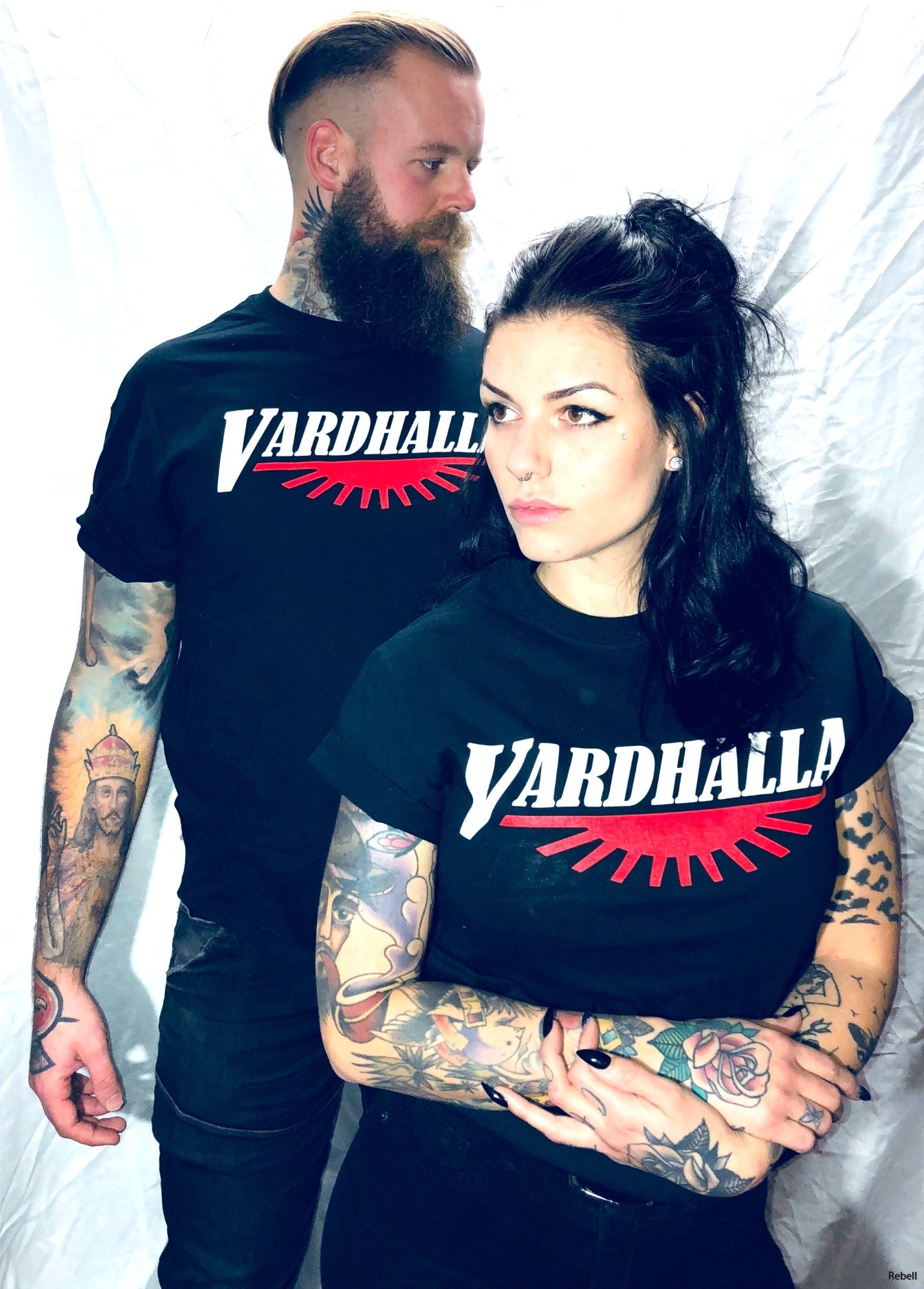 Vardhalla tshirt sundown svart unisex