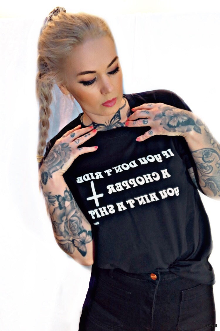 Rebell Tshirt you aint a shit svart unisex