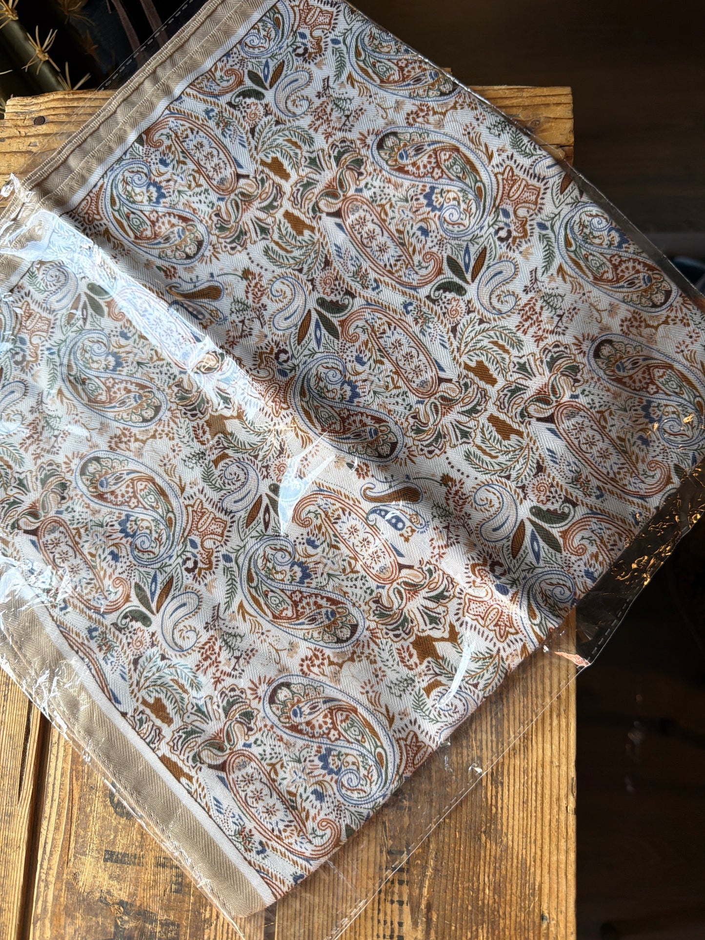 Rebell wild rags Texas scarf beige