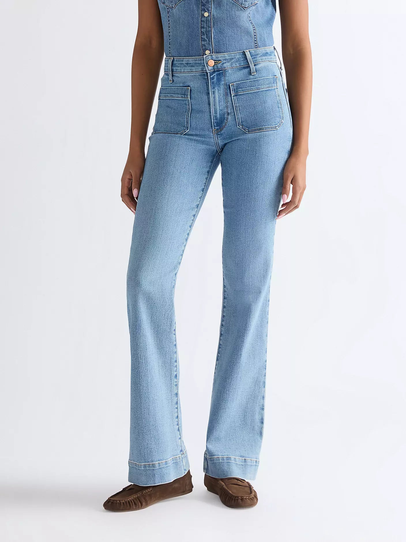 Wrangler FLARE velvet sky