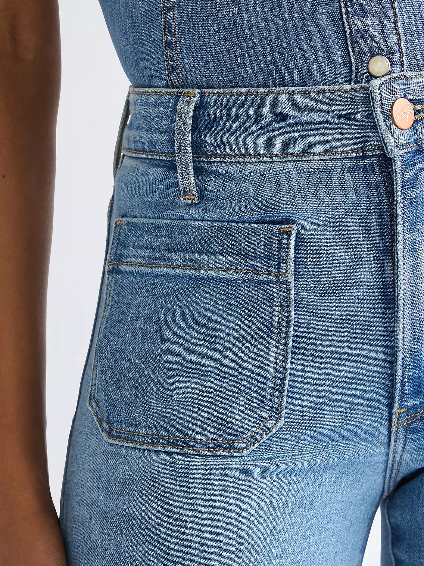 Wrangler FLARE velvet sky