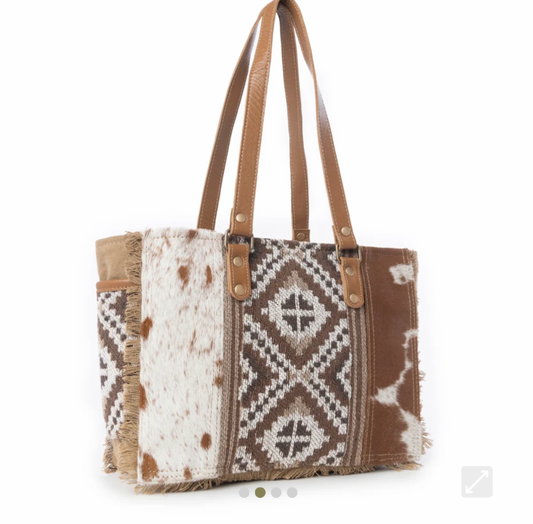 Myra bags detaljer äkta läder & kohud väska brun
