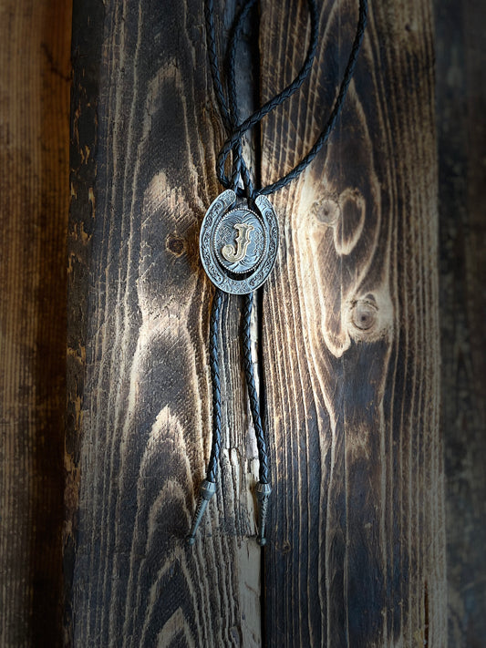 rebell bolo bokstav j