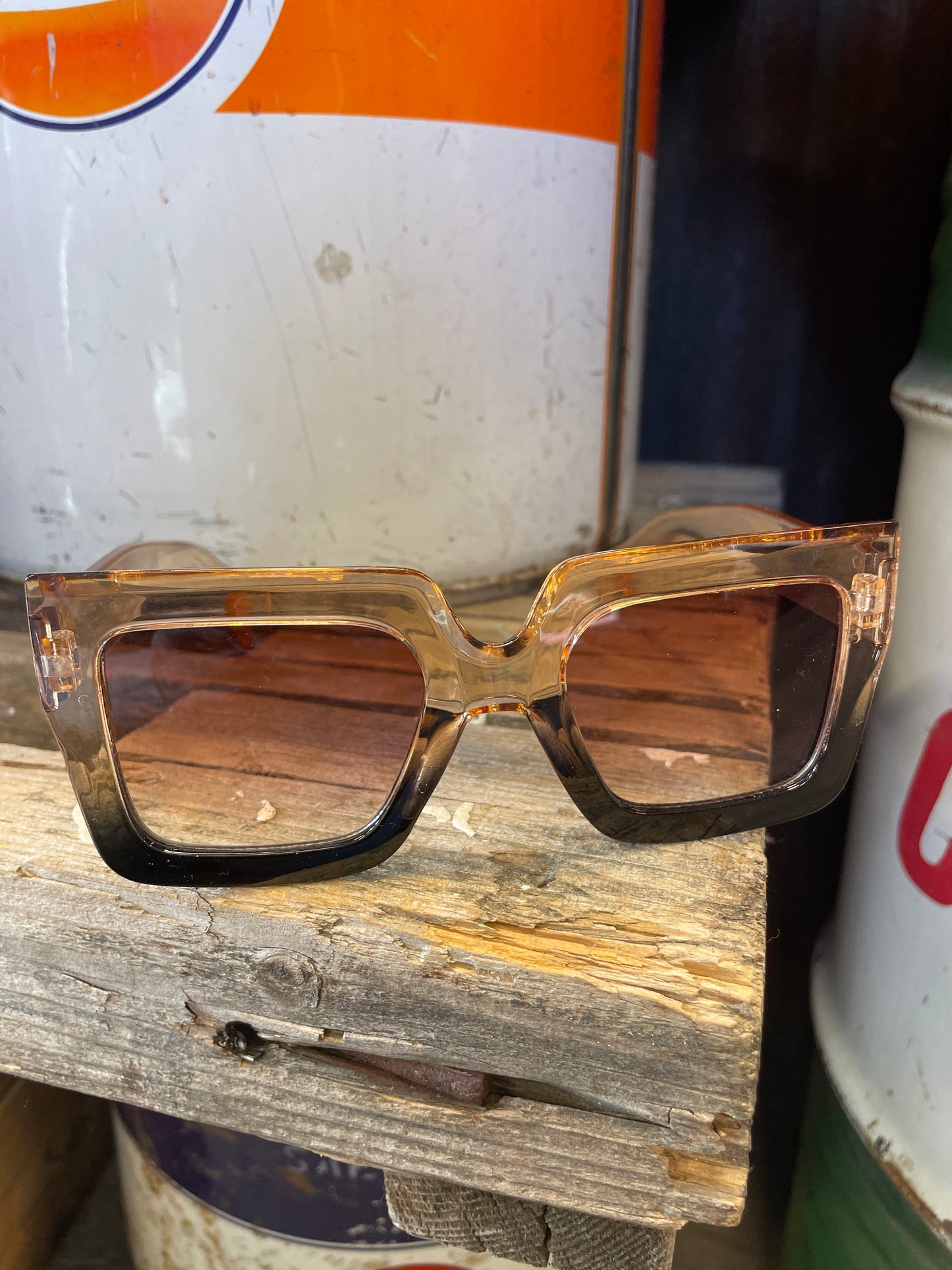 Rebell solglasögon Tennessew