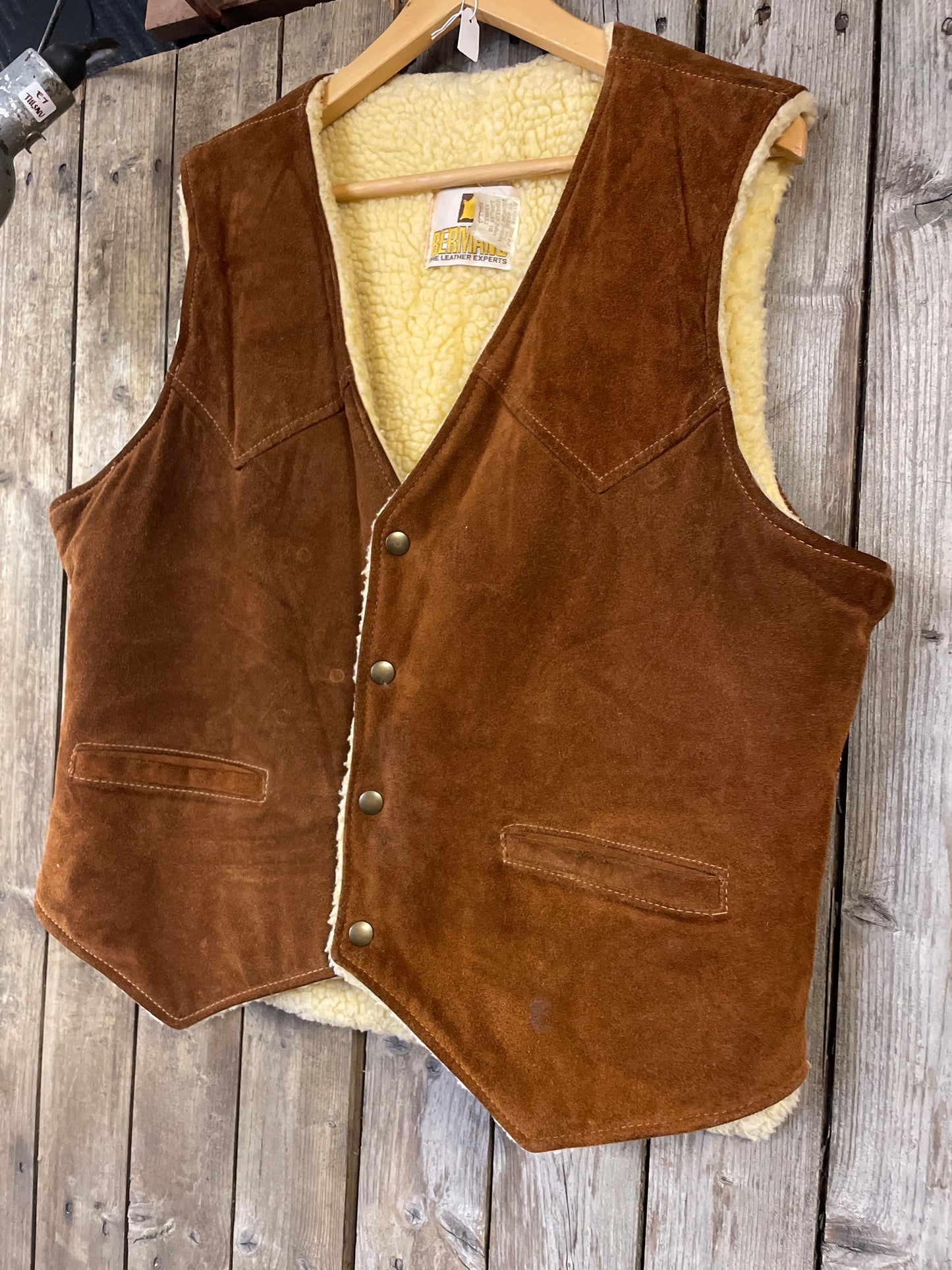 Rebell äkta mocka väst  vintage fodrad med Teddy  large
