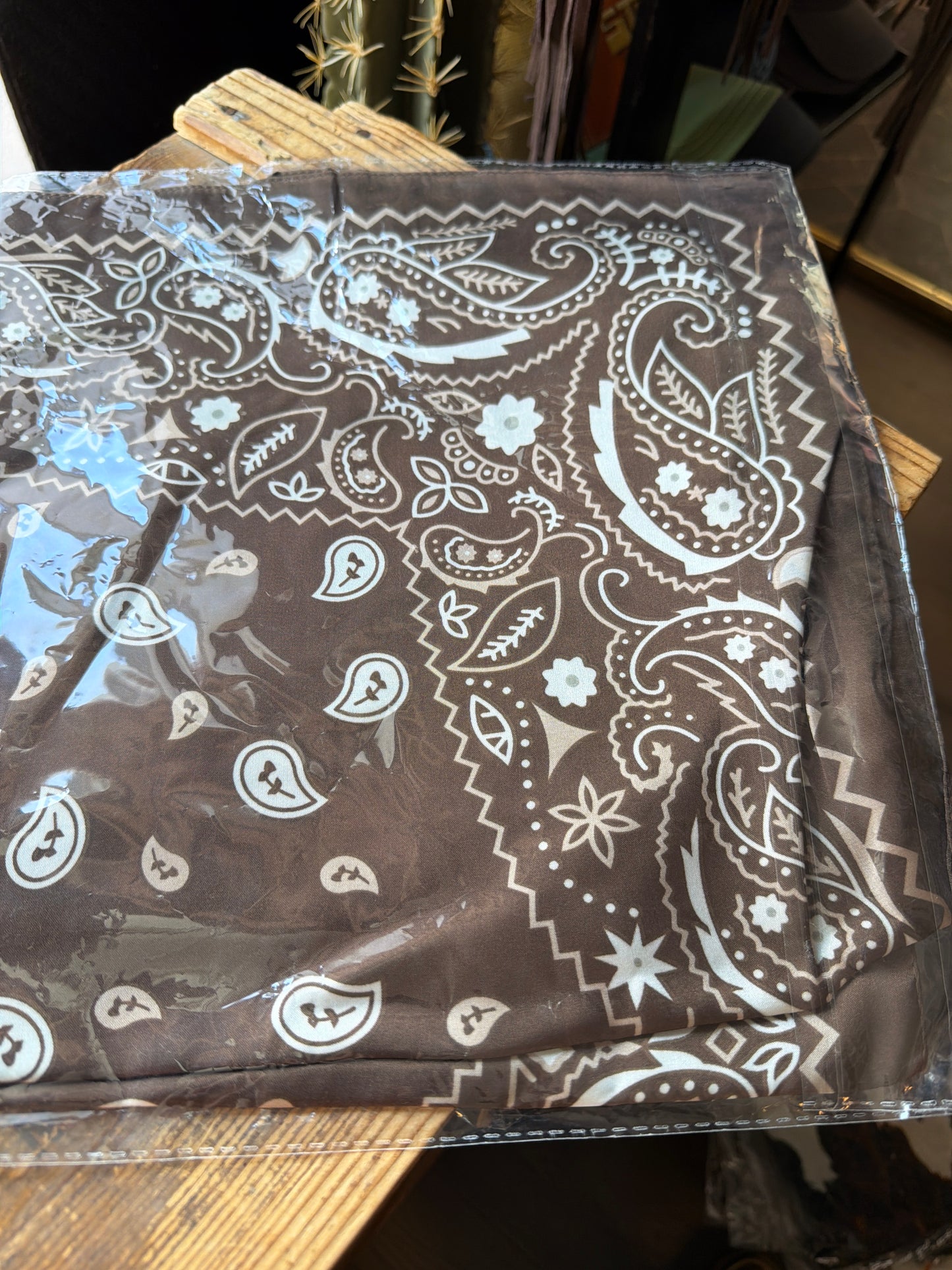 Rebell wild rags Texas scarf brun