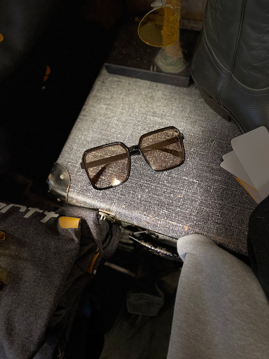 Rebell solglasögon 70S shows unisex