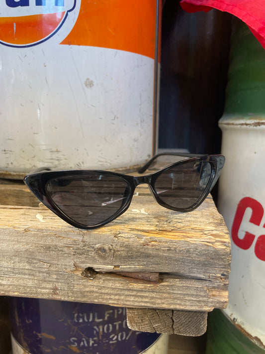 Rebell solglasögon small kittycat eyes