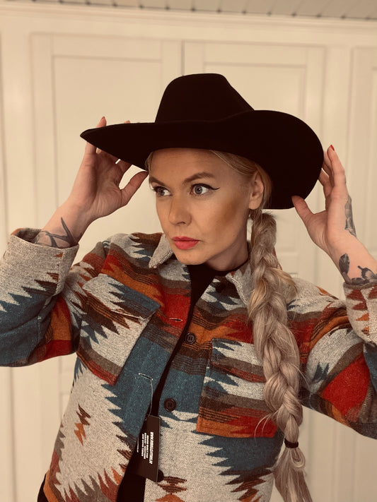 rebell skjort jacka i inka mönster  western ljusare toner