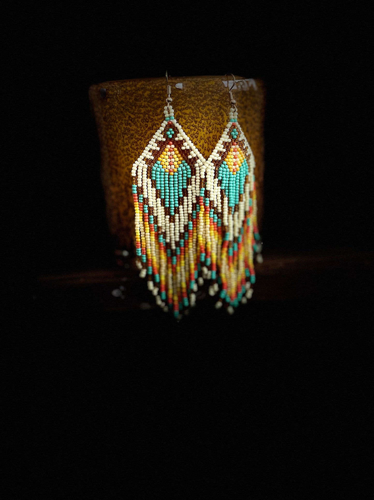 rebell örhängen indian pärlor långa handgjorda