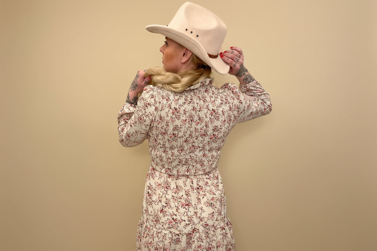 rebell Western Grace  boho western långklänning blommig toner