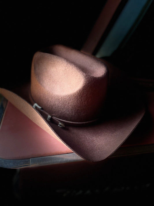 Rebell hatt mörk brun