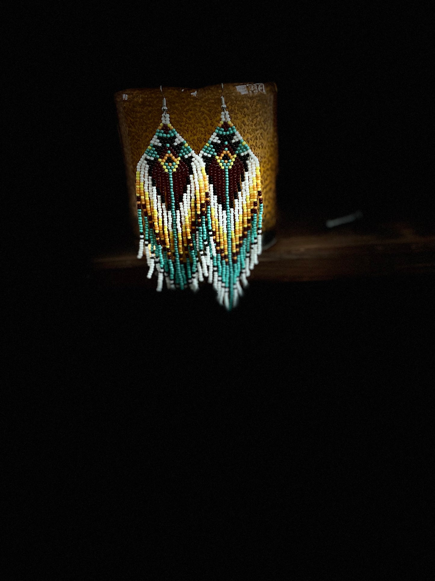 rebell örhängen indian pärlor långa handgjorda