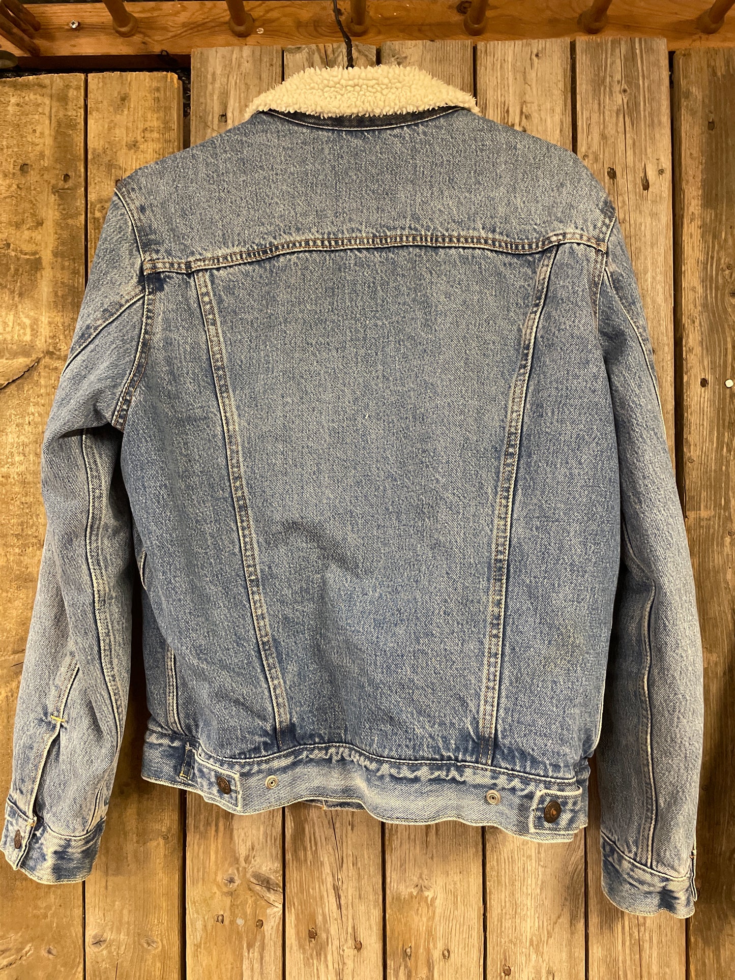 Vintage jeansjacka Levi’s sherpa fodrad trucker medium