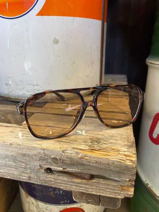 Rebell solglasögon leoprd  beige pilot