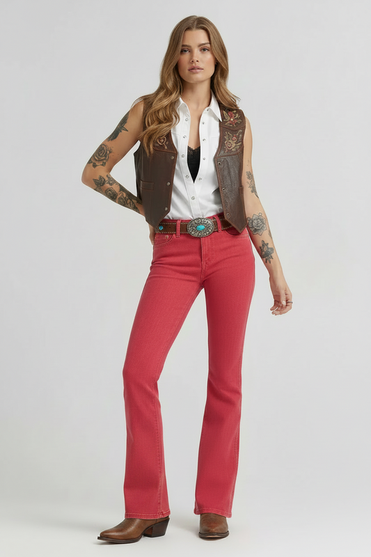 Wrangler vs lainey wilson röda jeans