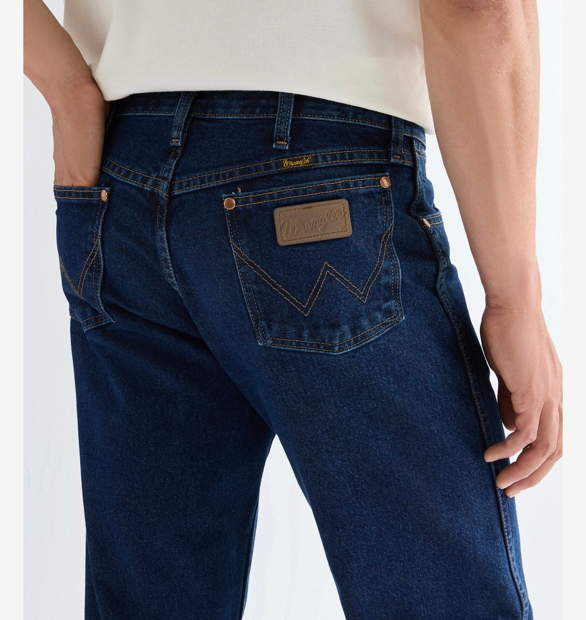 Wrangler 13 MWZ Cowboy cut dark