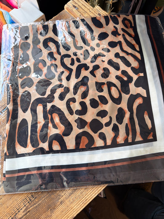 Rebell wild rags Texas scarf leopard