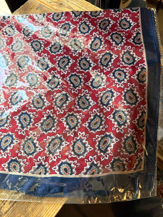 Rebell wild rags Texas scarf röd blå