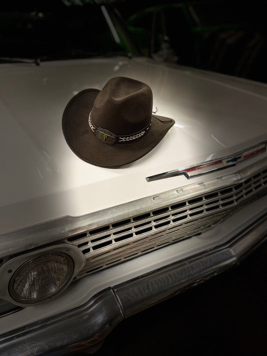 Rebell hatt brun tjur rem unisex