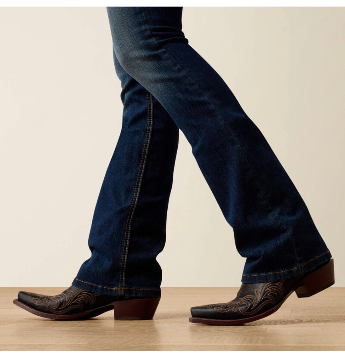 Ariat jeans R.E.A.L. Mid Rise Stretch lita rosa