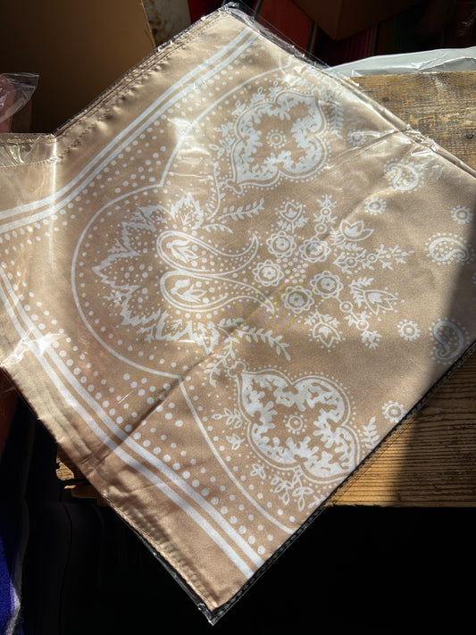 Rebell wild rags Texas scarf beige