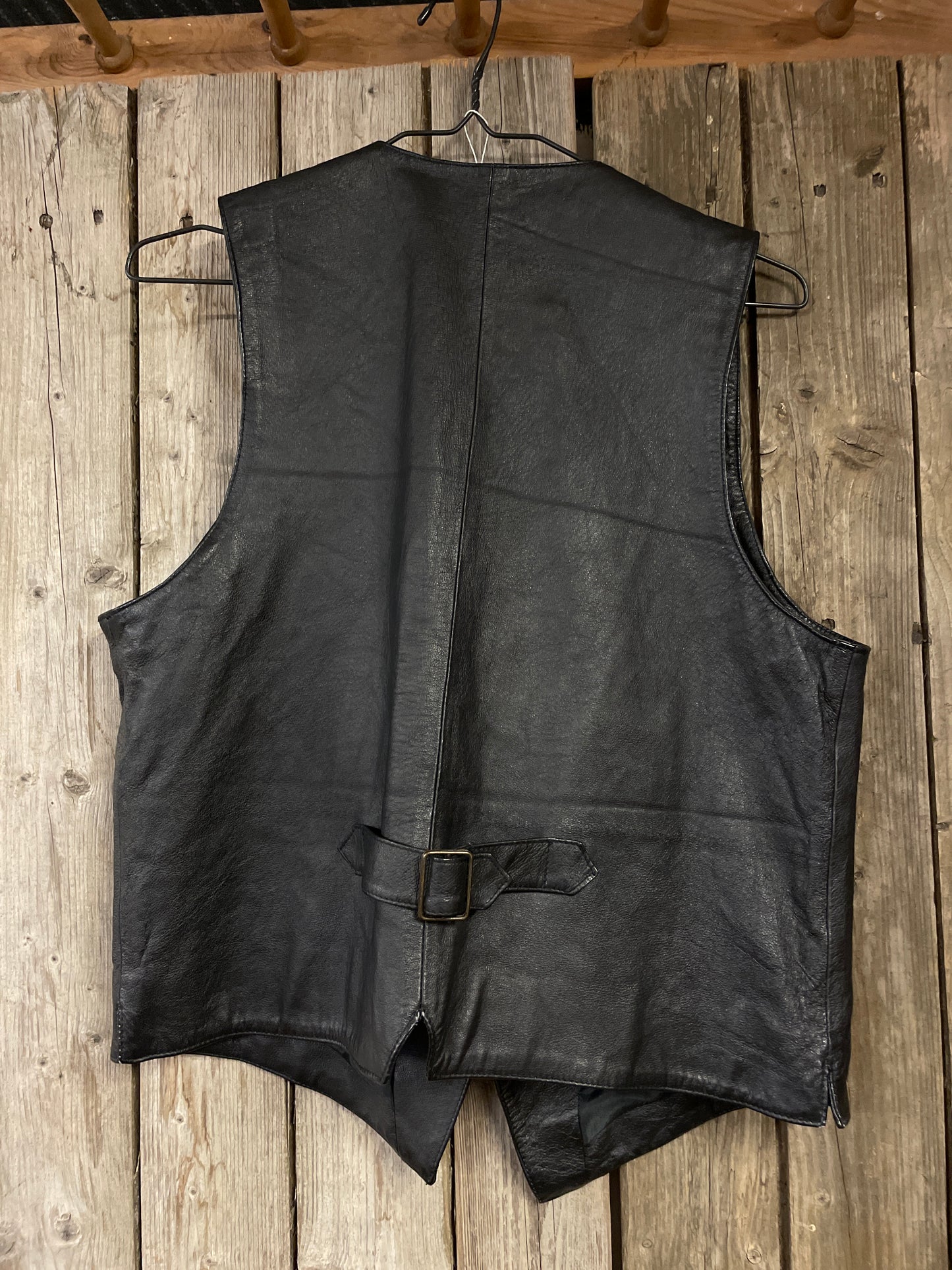 Rebell skinnväst vintage medium svart