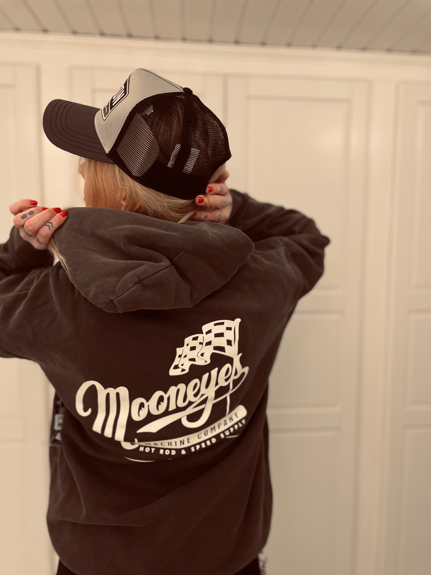 Loser Machine Partnership hoodie pigment black mooneyes