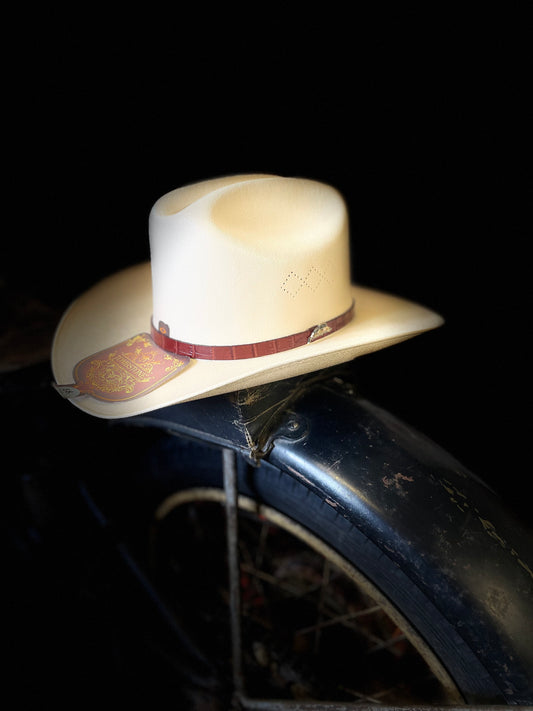 Rebell hatt beige tombstone