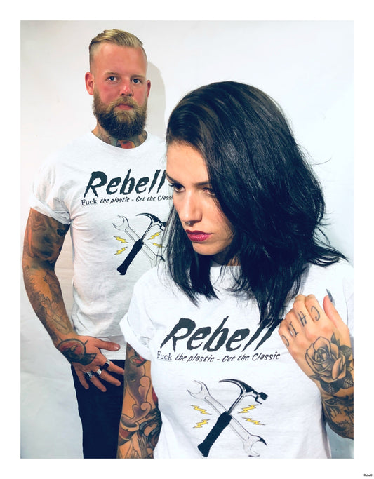 Rebell Tshirt -Fuck Plastic grå unisexRed