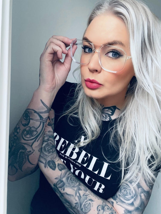 Rebell solglasögon genomskinliga silver 8 unisex